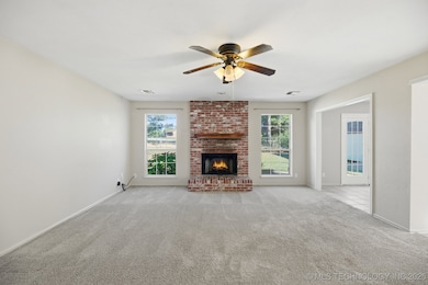 1212 W Laredo St, Haskell, OK 74436 - photo 4