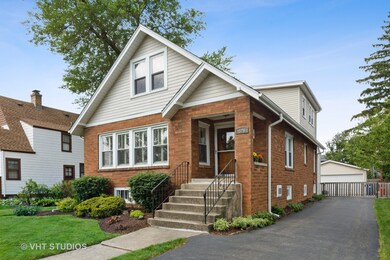 526 S Fairview Ave, Elmhurst, IL 60126 - photo 3