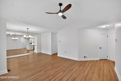 17_2_Llewellyn_Ct_Jackson_Township_NJ_08