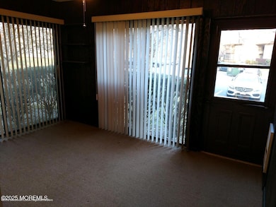 137 Amberly Dr unit E, Manalapan, NJ 07726 - photo 4