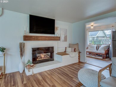 2358 Sandy Dr, Eugene, OR 97401 - photo 5