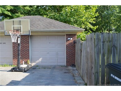 1 Car Garage