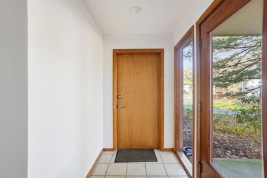 5200 Fenway Ct unit A, Columbus, OH 43214 - photo 4