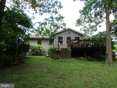 153 Freshwater Dr, Bunker Hill, WV 25413 - photo 7