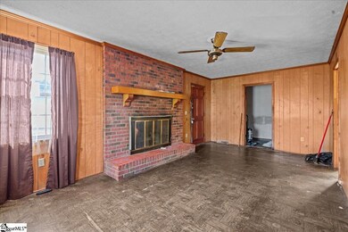 201 Fairground Rd, Simpsonville, SC 29680 - photo 7