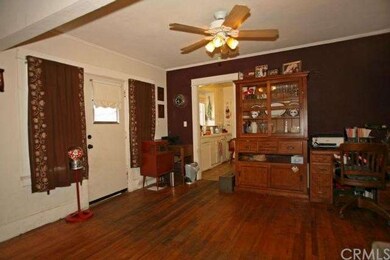 Large great room area with room that flows from th