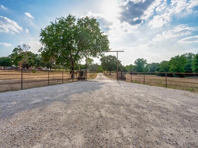 1728 County Road 3791, Paradise, TX 76073 - photo 2