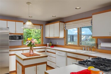 17967 Noll Rd NE, Poulsbo, WA 98370 - photo 6