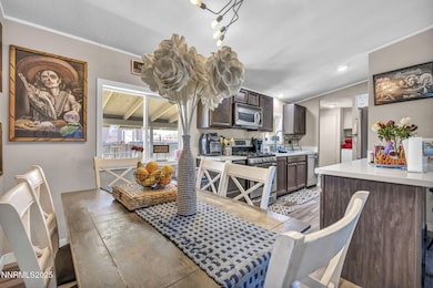31-web-or-mls-486-niles-way