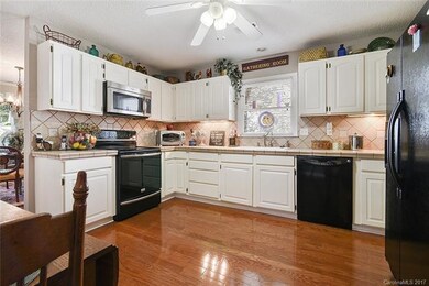 702 Court Side Dr, Salisbury, NC 28147 - photo 5