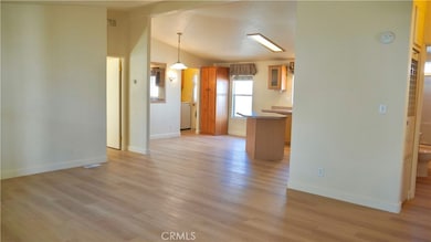 16601 Garfield Ave unit 129, Paramount, CA 90723 - photo 5