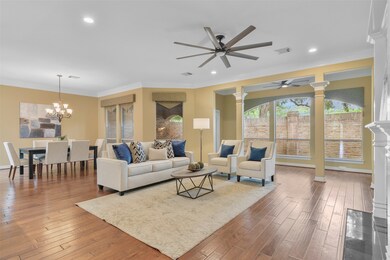 1529 Briar Bend Dr, Friendswood, TX 77546 - photo 7