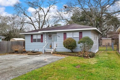 602 Mason St, Tomball, TX 77375 - photo 3