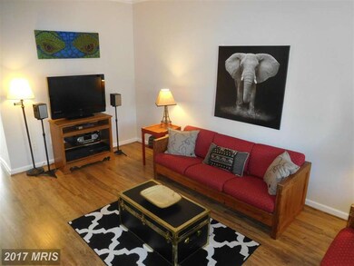 12462 Selkirk Cir, Bristow, VA 20136 - photo 2