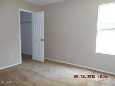 5104 Glen Alan Ct N, Jacksonville, FL 32210 - photo 5