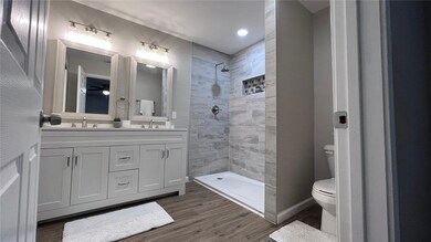 901 E Kennedy St, Beeville, TX 78102 - photo 7