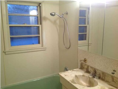 Main floor bath.