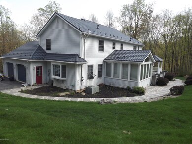 153 Bel Tor Dr, Stroudsburg, PA 18360 - photo 3