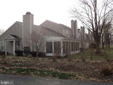 201 Barrington Ct, Palmyra, PA 17078 - photo 4