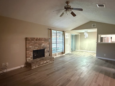 15934 Blueridge Rd, Missouri City, TX 77489 - photo 2