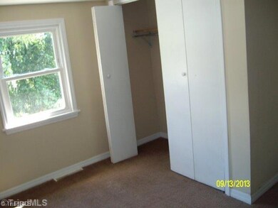 1st Bedroom.