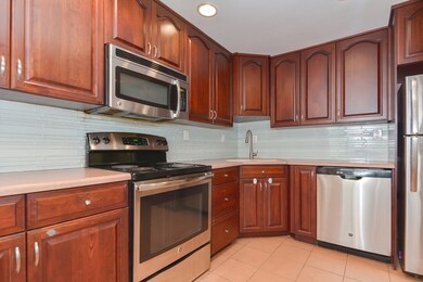 37 Casey Cir unit 37, Waltham, MA 02451 - photo 5