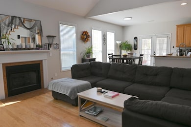 108 Seneca Cir, Goose Creek, SC 29445 - photo 5