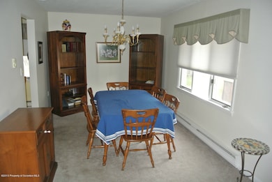 605 Shirley Ln, Dunmore, PA 18512 - photo 5