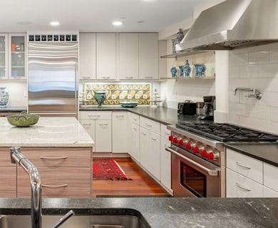 1-3 Winter Place unit 3, Boston, MA 02108 - photo 7