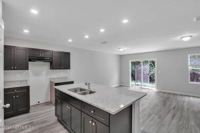 8232 Halls Hammock Ct, Jacksonville, FL 32244 - photo 5