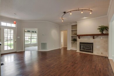 04_SaloliWay_189_Living02