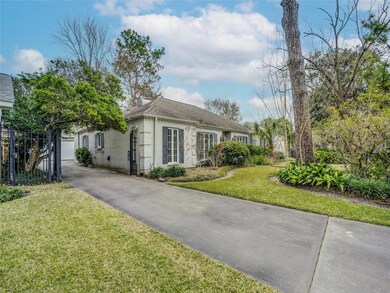 10018 Overbrook Ln, Houston, TX 77042 - photo 3