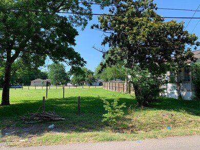 tbd3 E 40th St, Houston, TX 77022 - photo 2