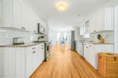 77 Crest Ave, Wakefield, RI 02879 - photo 7