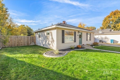 1317 S Phillippi St, Boise, ID 83705 - photo 3