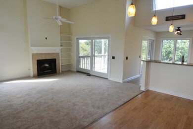 36_linkside_living_02_MLS