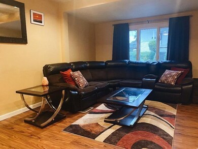 12 Commonwealth Ave, Worcester, MA 01604 - photo 2