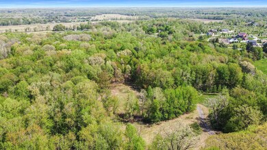 1131 E 800 N, La Porte, IN 46350 - photo 2