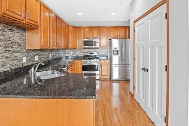 10174 Indigo Dr, Eden Prairie, MN 55347 - photo 7