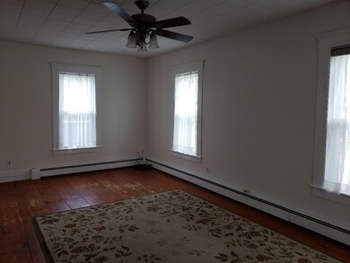 9 Blake St, Pittsfield, NH 03263 - photo 6