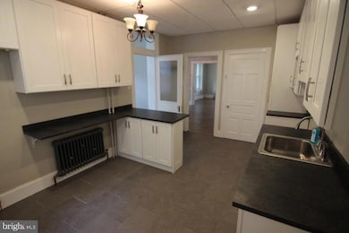 616 W Broad St, Quakertown, PA 18951 - photo 4