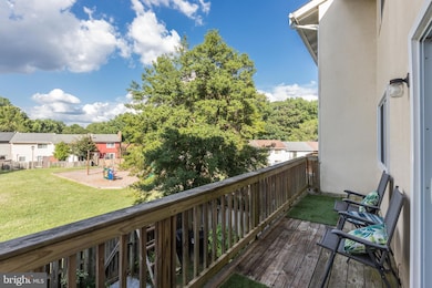 9532 Miranda Ct, Fairfax, VA 22031 - photo 2