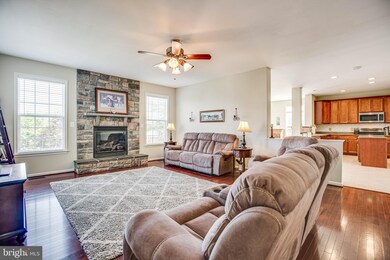 15 Banner Spring Cir, Stafford, VA 22554 - photo 4