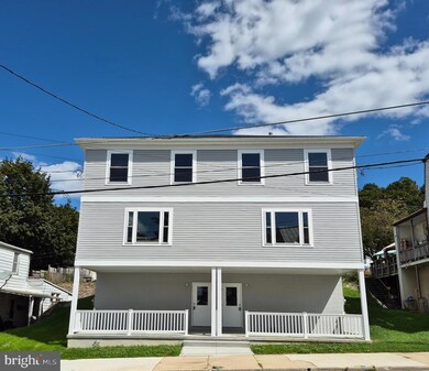 257 S 4th St, Hamburg, PA 19526 - photo 2