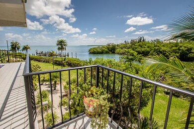 12690 Overseas Hwy unit 4B2, Marathon, FL 33050 - photo 2