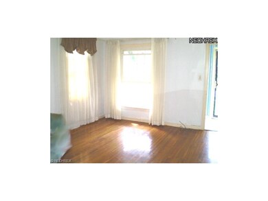 Note the beautiful floor!