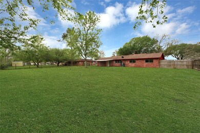 3211 County Road 890, Alvin, TX 77511 - photo 3