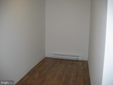 738 Race St unit B, Cambridge, MD 21613 - photo 5