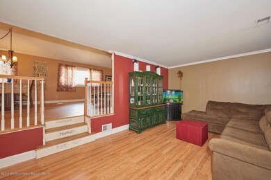 31 Hemlock St, Hazlet, NJ 07730 - photo 7