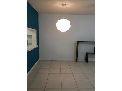 215 SE 3rd St unit 304B, Hallandale Beach, FL 33009 - photo 6